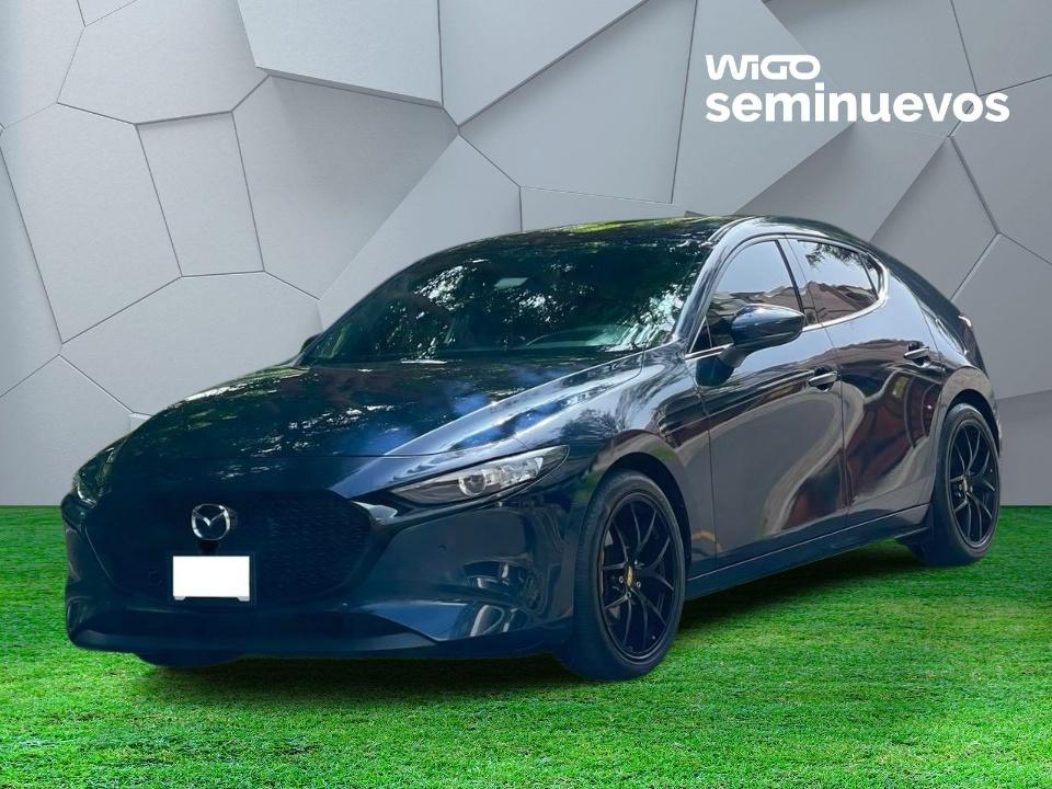 Hatchback Mazda 3 Sport