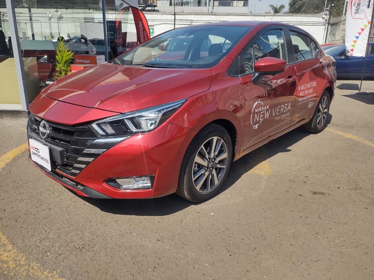 Sedan Nissan Versa